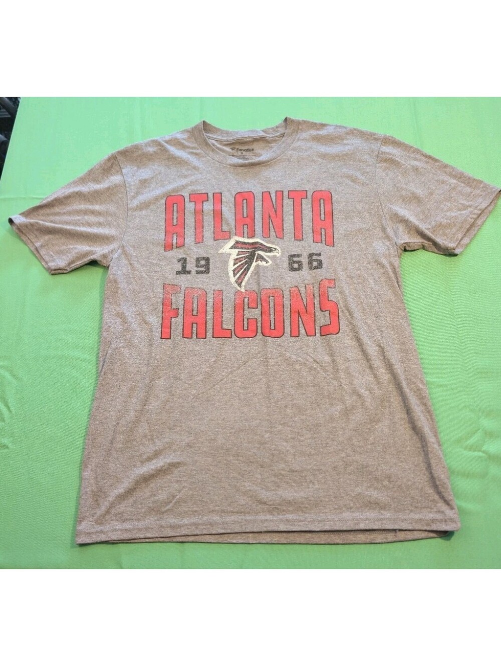 Fanatics NFL Atlanta Falcons Distressed Gray T-Shirt Mens Medium NWOT